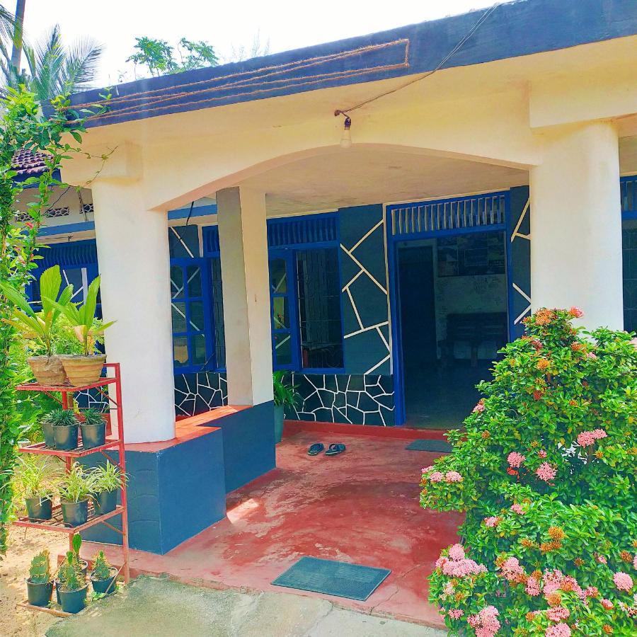 Eastwind Surf Camp Hotel Arugam Bay Exterior foto